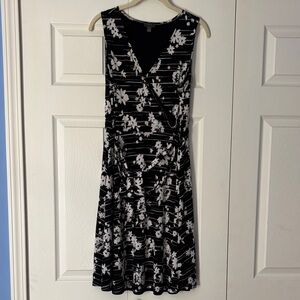 Black and White Floral Women's Dress